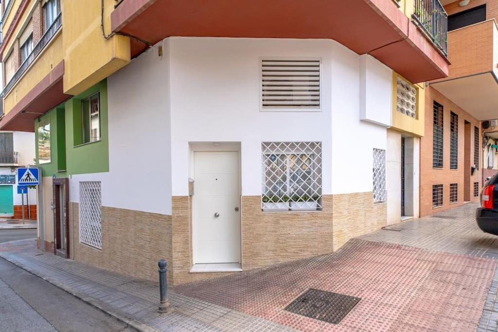 Loft De Diseno Cerca De La Playa - El Palo Apartman Málaga Kültér fotó
